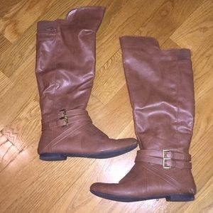 Chestnut Brown Boots